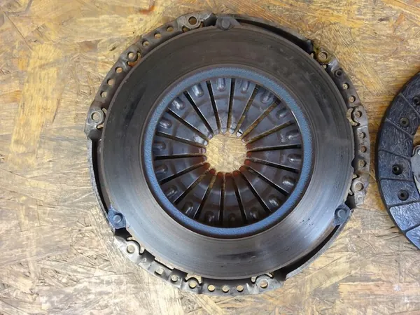 Kit de embreagem AUDI A1 1.0 TFSI 04C141025R image 3