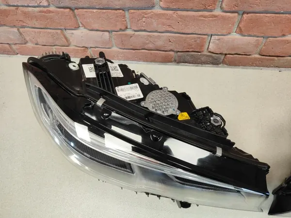 BMW G20 Laser Ajovalot OEM 7420452/7420456 image 9