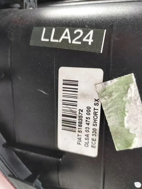 Luz trasera izquierda Fiat 500L OE 51883572 image 8