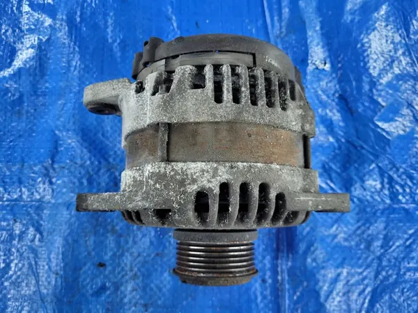 Astra J Alternator 1.7 CDTI A17DTR 13500187 BT image 4