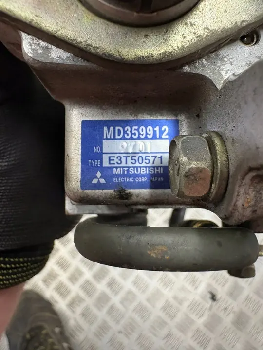 Regulador de presión de combustible Mitsubishi Pinin 1.8 GDI MD359912 image 4
