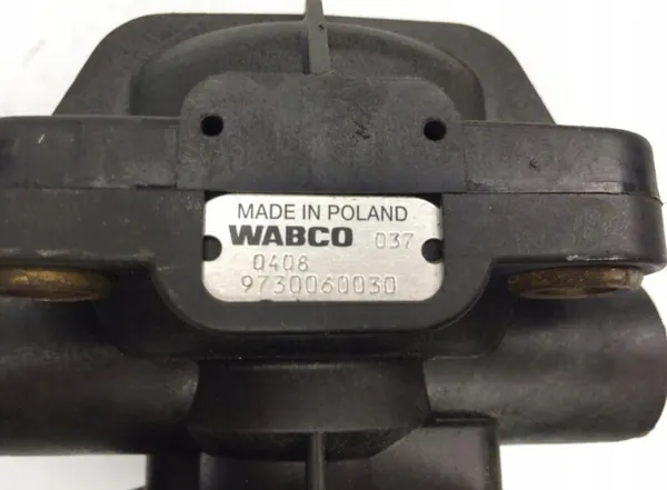 MAN Relaisklep OEM 81.52116-6074 - Gebruikt image 2