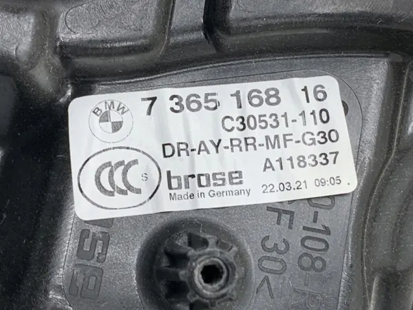 OEM 7457252 Rechter Achter Raamregelaar BMW G30 image 6