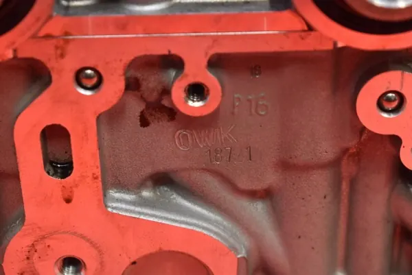 Ventiltäcke OEM 04E103473DC för Skoda Octavia 1.5 TSI image 4