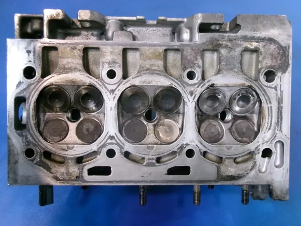 VW Polo 9N 1.2 Cilinderkop OEM 03E103373C image 6