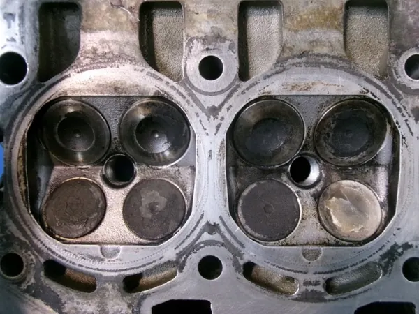 VW Polo 9N 1.2 Cilinderkop OEM 03E103373C image 7