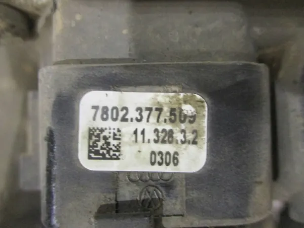 Boîtier de direction OEM 7802377509 pour VW Jetta 5C image 8