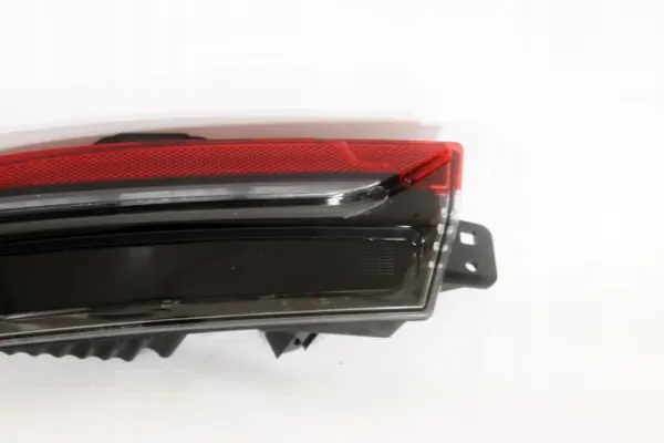 Tesla Model 3 2024-2025 Feu Arrière Halogène Gauche 1712513-00-E image 3