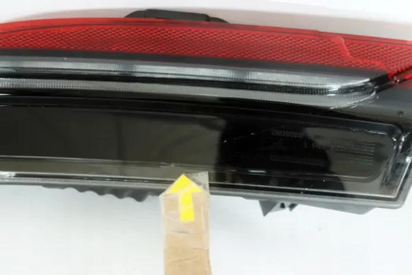 Tesla Model 3 2024-2025 Feu Arrière Halogène Gauche 1712513-00-E image 8