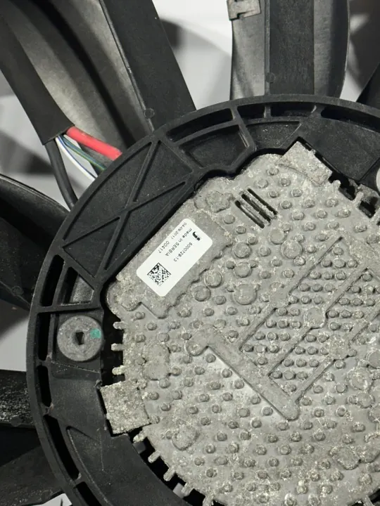 Koelventilator Behuizing OEM GJ32-8C607-BC Land Rover image 4