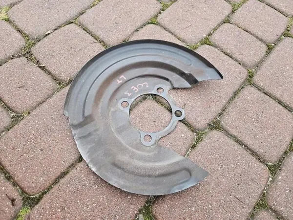 Renault Zoe achter linker remschild OEM G441611589R image 2