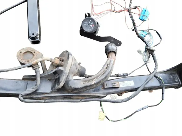 Attelage Westfalia OEM 3F pour Mercedes W204 Break image 3
