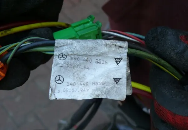 OEM 1404402536 Deur Kabelboom Links Voor Mercedes image 5