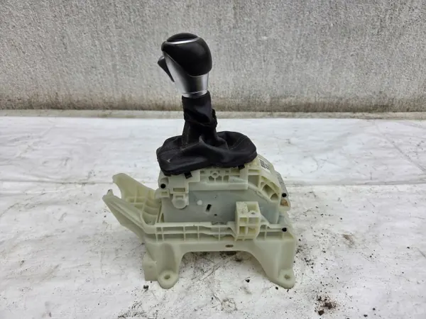 Schaltknauf OEM 46701-F2130 für Hyundai i30 III image 2