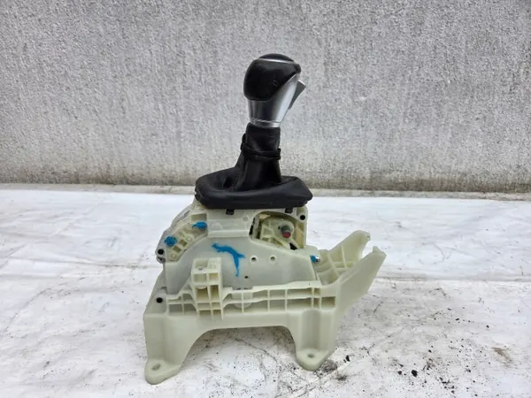 Schaltknauf OEM 46701-F2130 für Hyundai i30 III image 4