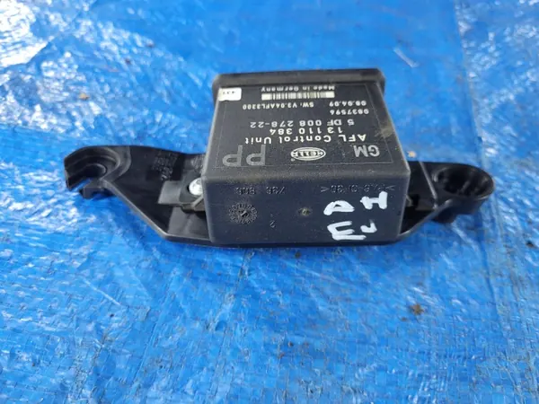 Module contrôle phares Xénon Opel Astra H OEM 13110384 image 3
