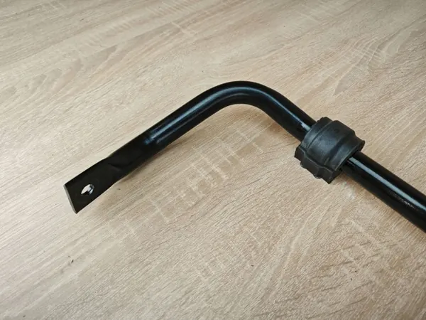 Taka Stabilointitanko OEM 6865968 BMW 840i G16:lle image 3