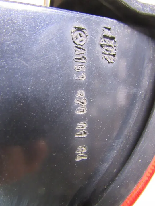 Mercedes-Benz ML W163 2004 Luz trasera izquierda image 6