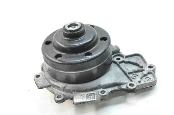 Vattenpump Mercedes Vito W639 Diesel OM651 A6512003301 image 2