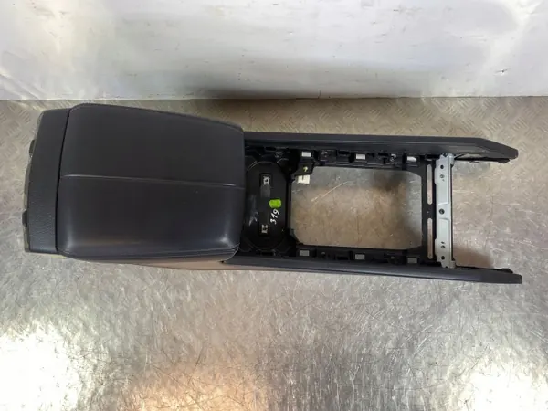 Accoudoir console OEM FOB48421 pour SsangYong Rexton 2017 image 4