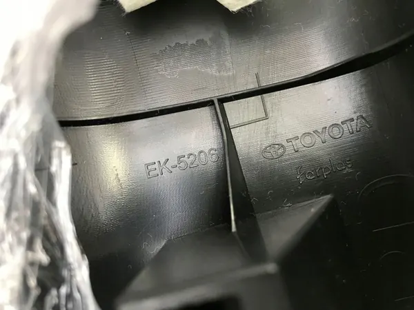 TOYOTA C-HR II 2024 Oikea Etupilarin Suojus EK-5206 image 6