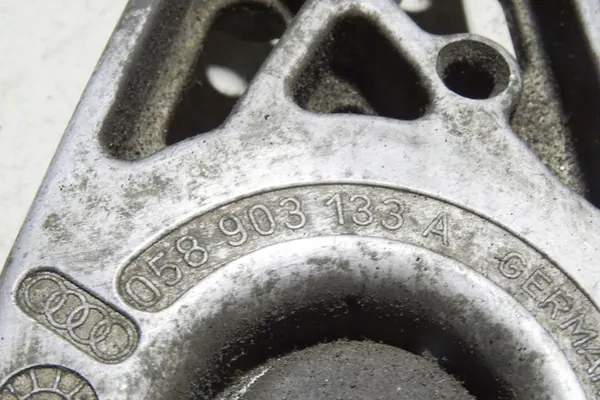 Spännare AUDI A4 (8D2, B5) 1.6L bensin image 3