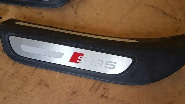 Audi Q5 SQ5 2011 Conjunto de soleiras internas image 10