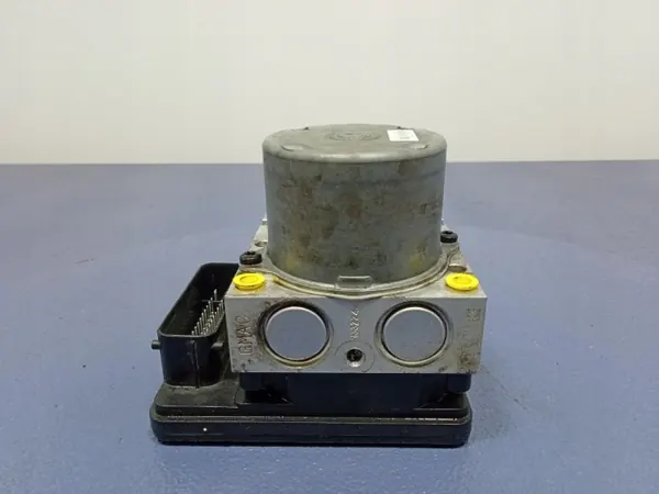 Bomba ABS Kia OEM 58920-3U420 para Sportage III 1.7 CRDI image 4