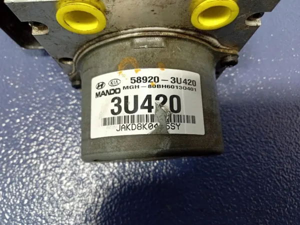 Bomba ABS Kia OEM 58920-3U420 para Sportage III 1.7 CRDI image 6