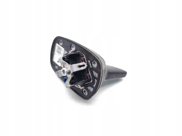VW Golf Antenne OEM 5Q0035507P - Gebruikt 2020 Hatchback image 6