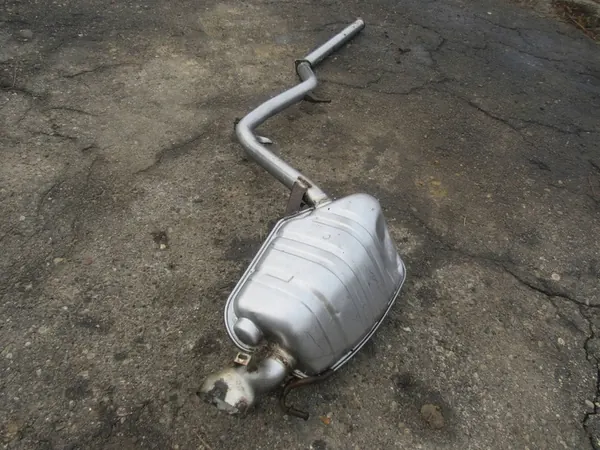 Silenciador de escape Mercedes-Benz E W211 A2114911000 image 1