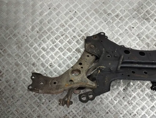 Subchassi dianteiro Toyota Avensis T270 2015 OEM AMD93219 image 3