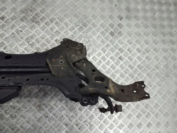 Subchassi dianteiro Toyota Avensis T270 2015 OEM AMD93219 image 4
