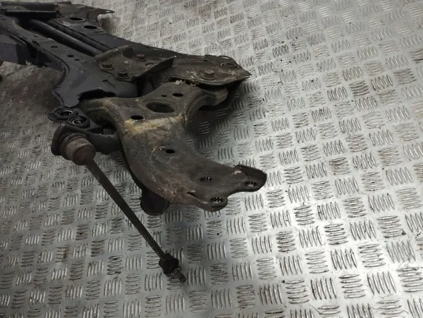 Subchassi dianteiro Toyota Avensis T270 2015 OEM AMD93219 image 7