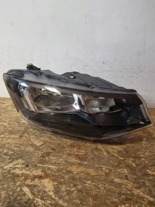 VW Caddy IV Oikea Ajovalaisin Eurooppalainen image 6