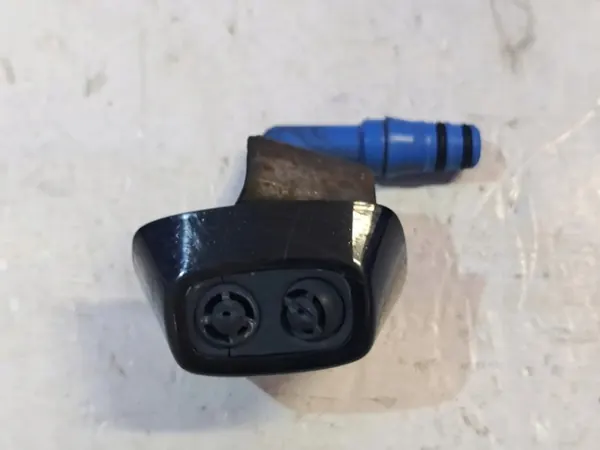 Ajovalopesurin suutin Saab 9-3 Estate 12803972 image 2