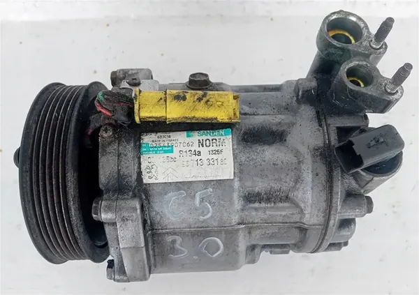 Compresseur de Climatisation Citroen C5 III X7 3.0 HDI 9671333180 image 9