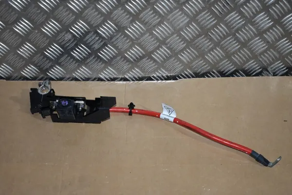 Sicherungsterminal Porsche Panamera 971 image 1