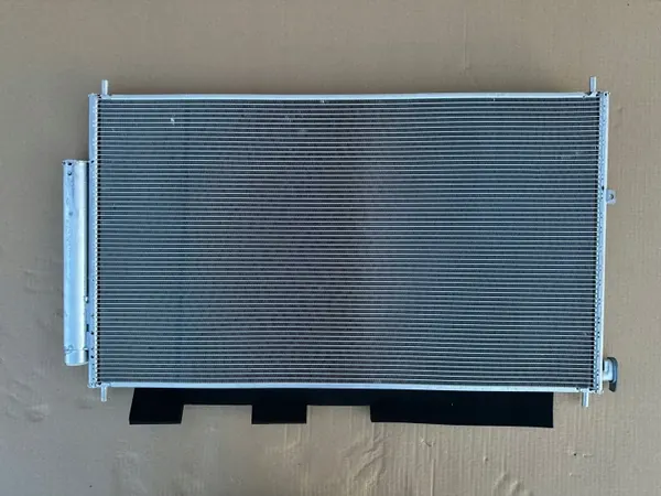 Condensador AC OEM 80110-T1G-G02 para Honda CR-V IV image 3