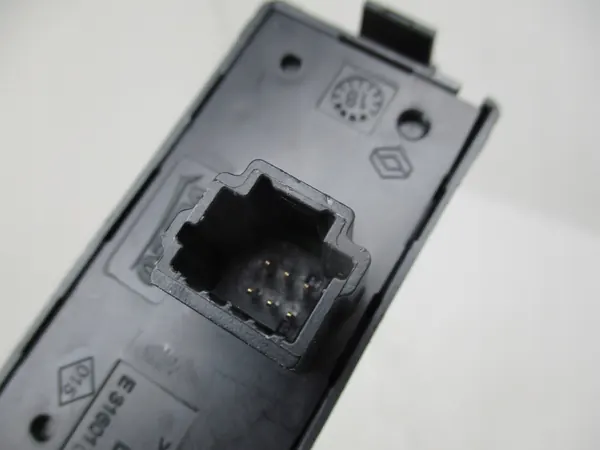 Warnblinkschalter Renault Kangoo 2 3 252105246R image 4