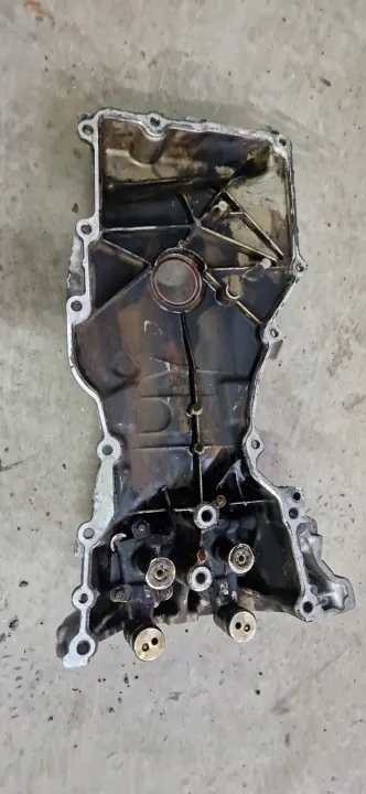 OEM 1404030216 Steuerdeckel für Nissan Micra K13 image 3