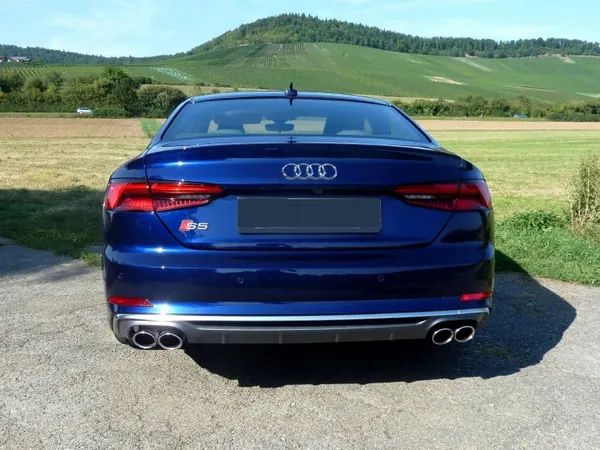 OEM 9205848594949 Spoiler Audi A5 S5 - Usado image 5
