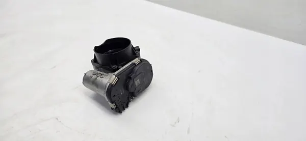 Drosselklappe Infiniti Q30 1.6 T A2701410025 image 2