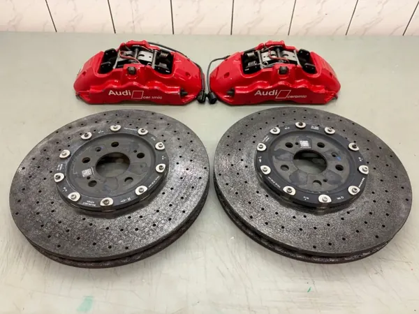 Audi RSQ3/RS3 Keramik-Bremskit OEM 83A615301D/302D image 2