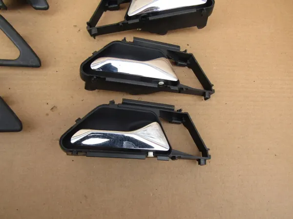 OEM 1247600161/0261 Mercedes W124 Türgriffe Set image 5