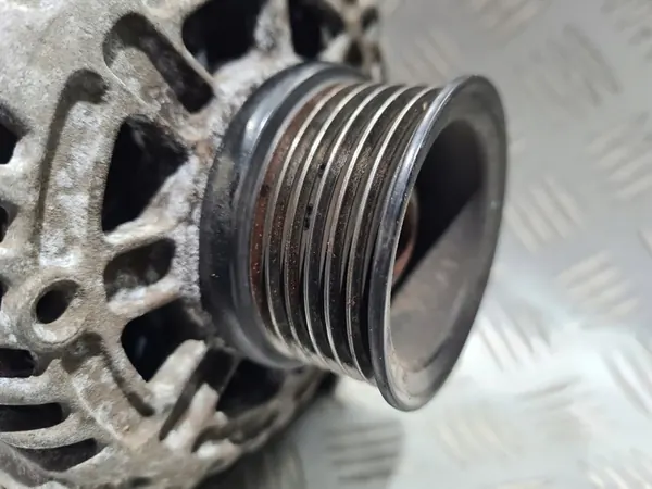 Alternaattori 100A Opel Astra Mokka Zafira C Insignia Meriva B image 3