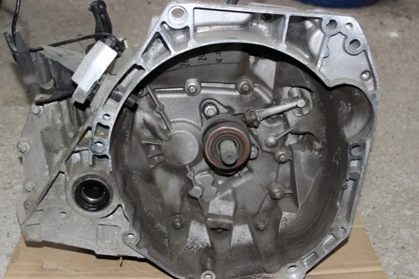 Caixa de velocidades Renault Clio 4 usado OEM 000304014767R image 4