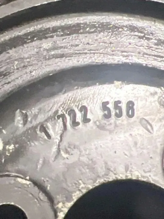 BMW Servostyrningspump remskiva OEM 1722556 Begagnad image 3