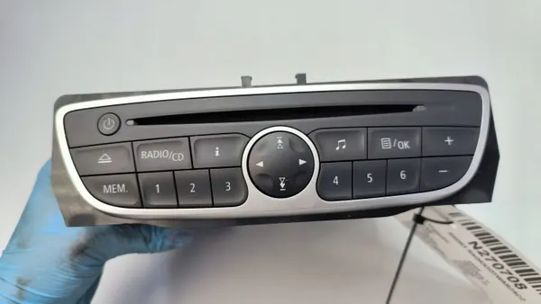 Rádio Rádio Player Renault Megane II Usado image 2