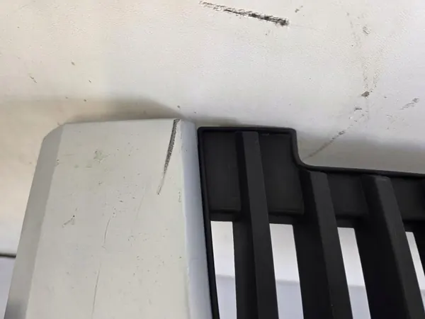 Spoiler Pare-chocs Avant Skoda Yeti OEM 5L0807061A image 6